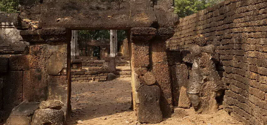 Wat Khao Sawan Khiri