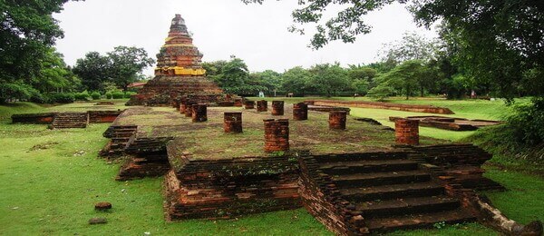 Prasat Muang Tam
