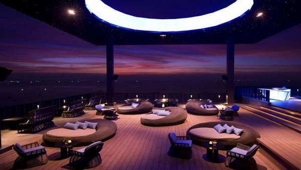 Horizon Restaurant & Bar