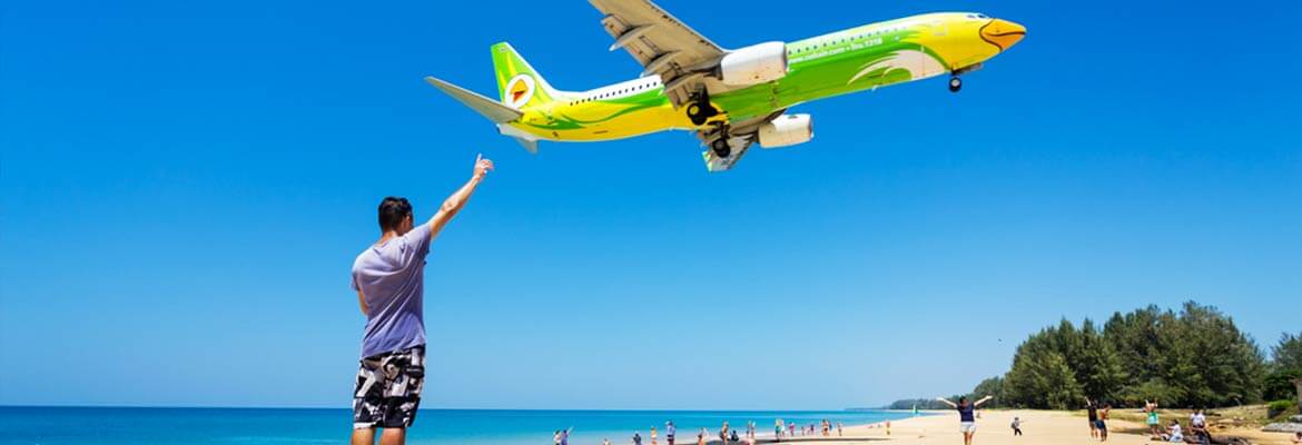 phuket airport gallery 04