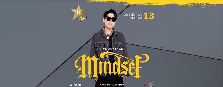 Pok Mindset Live On Stage at Hollywood Phuket