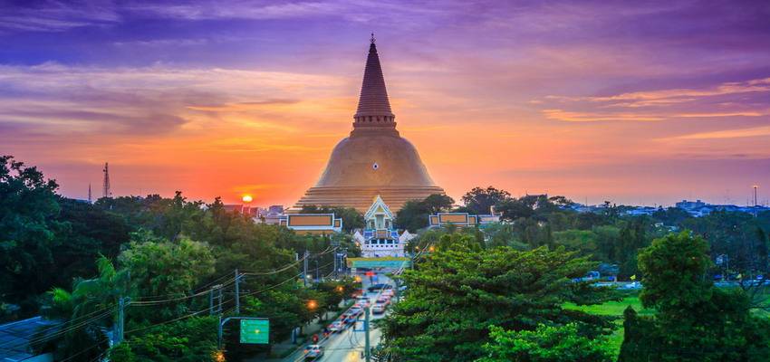 Phra Pathom Chedi Bangkok Temple Attractions Nakhon Pathom Thailand